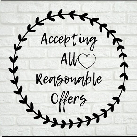 🌸NEW DIAMOND DAINTY RADIANT CUT CARVED 925 STERLING SILVER ETERNITY RING, K997 - Picture 2 of 5